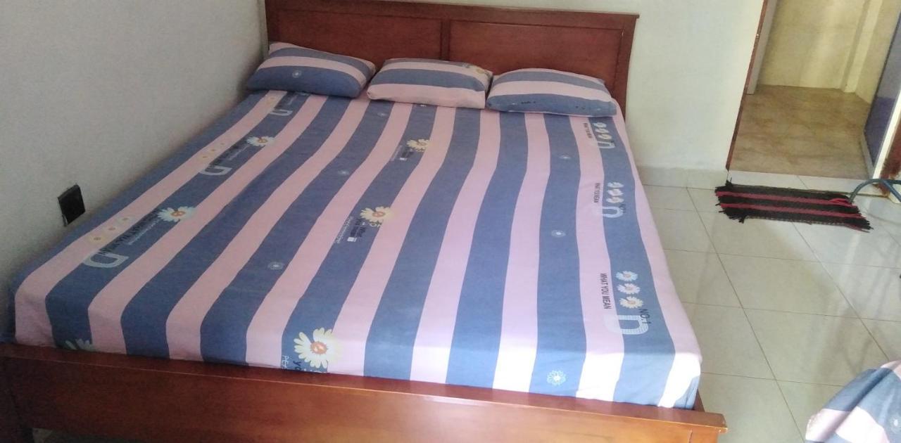 Dinesh Guest House Kataragama Dış mekan fotoğraf