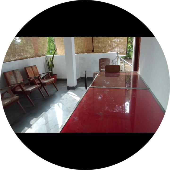 Dinesh Guest House Kataragama Dış mekan fotoğraf